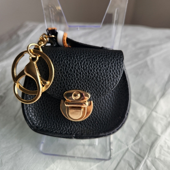 Mini Saddle Bag Charms/Ear Bud Holder with Goldtone Accents NWOT-SELECT ONE! - Picture 9 of 13